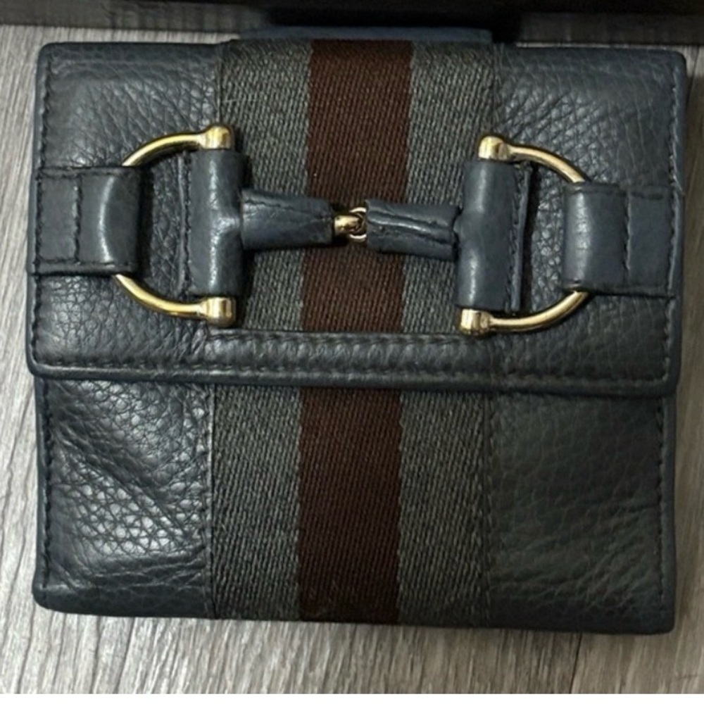 Gucci Gray Horsebit Wallet with Maroon Stripe-EUC (Looks new) - Picture 7 of 7